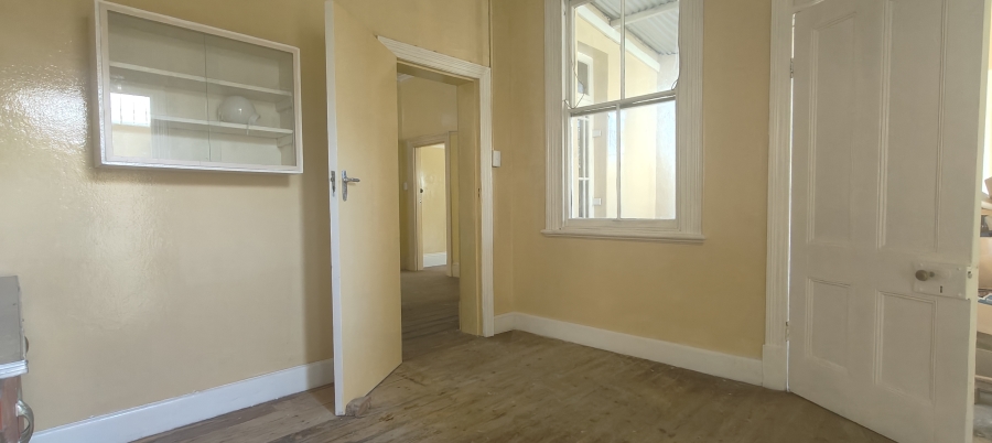 6 Bedroom Property for Sale in Sydenham Eastern Cape